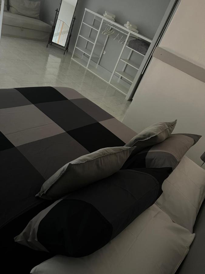 Вилла Casa Vacanza Azzurra Неаполь Экстерьер фото